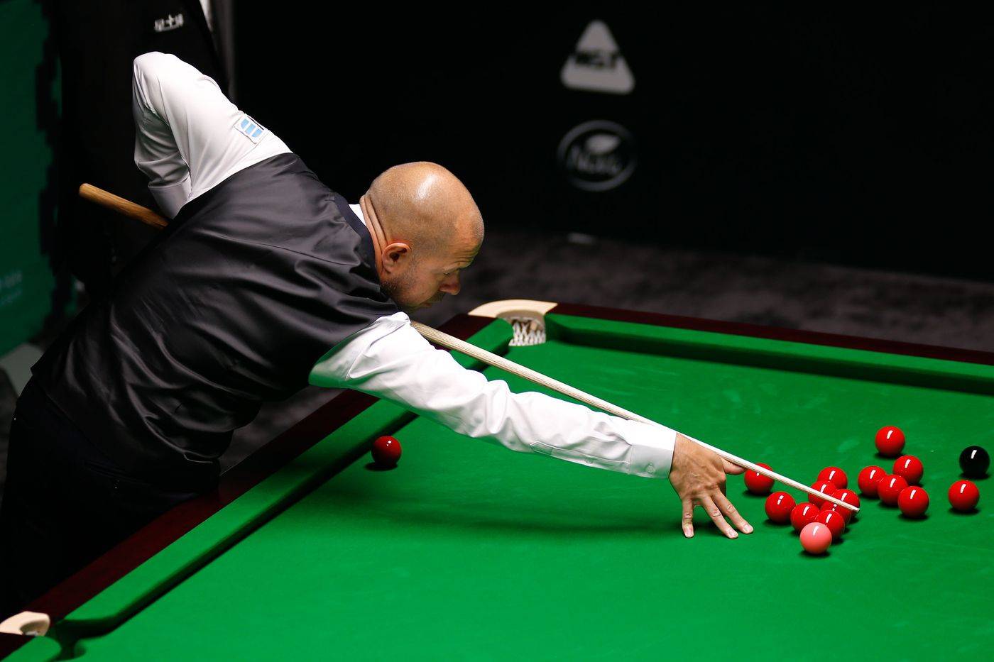 在拍卖会上 在拍卖会上